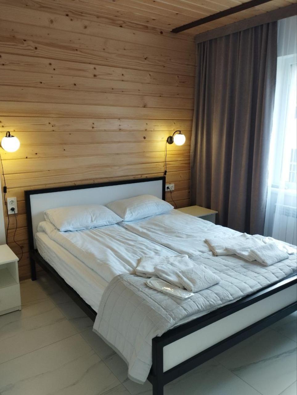 Перлина Карпат Apartment Skhidnytsia ภายนอก รูปภาพ