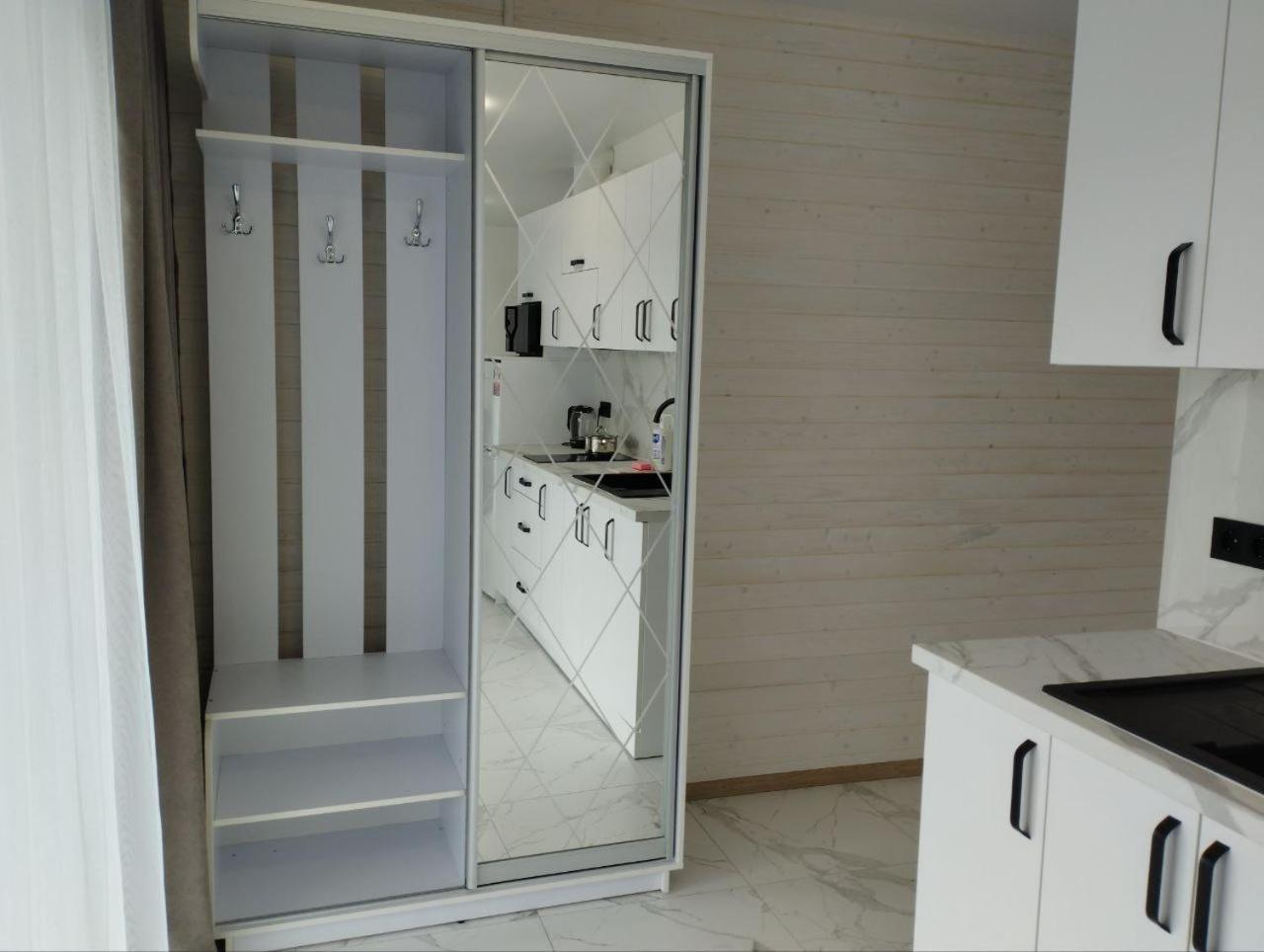 Перлина Карпат Apartment Skhidnytsia ภายนอก รูปภาพ