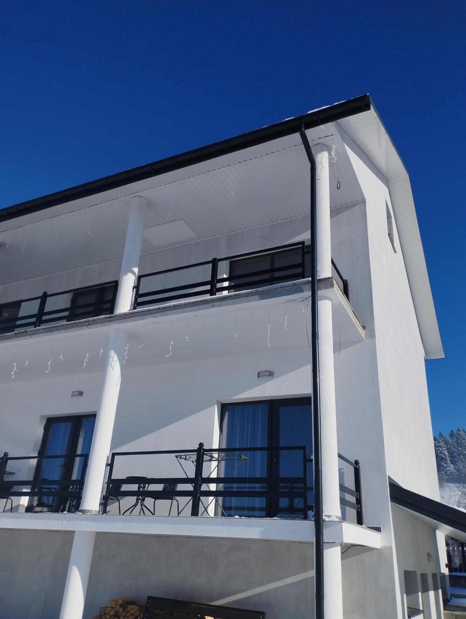 Перлина Карпат Apartment Skhidnytsia ภายนอก รูปภาพ