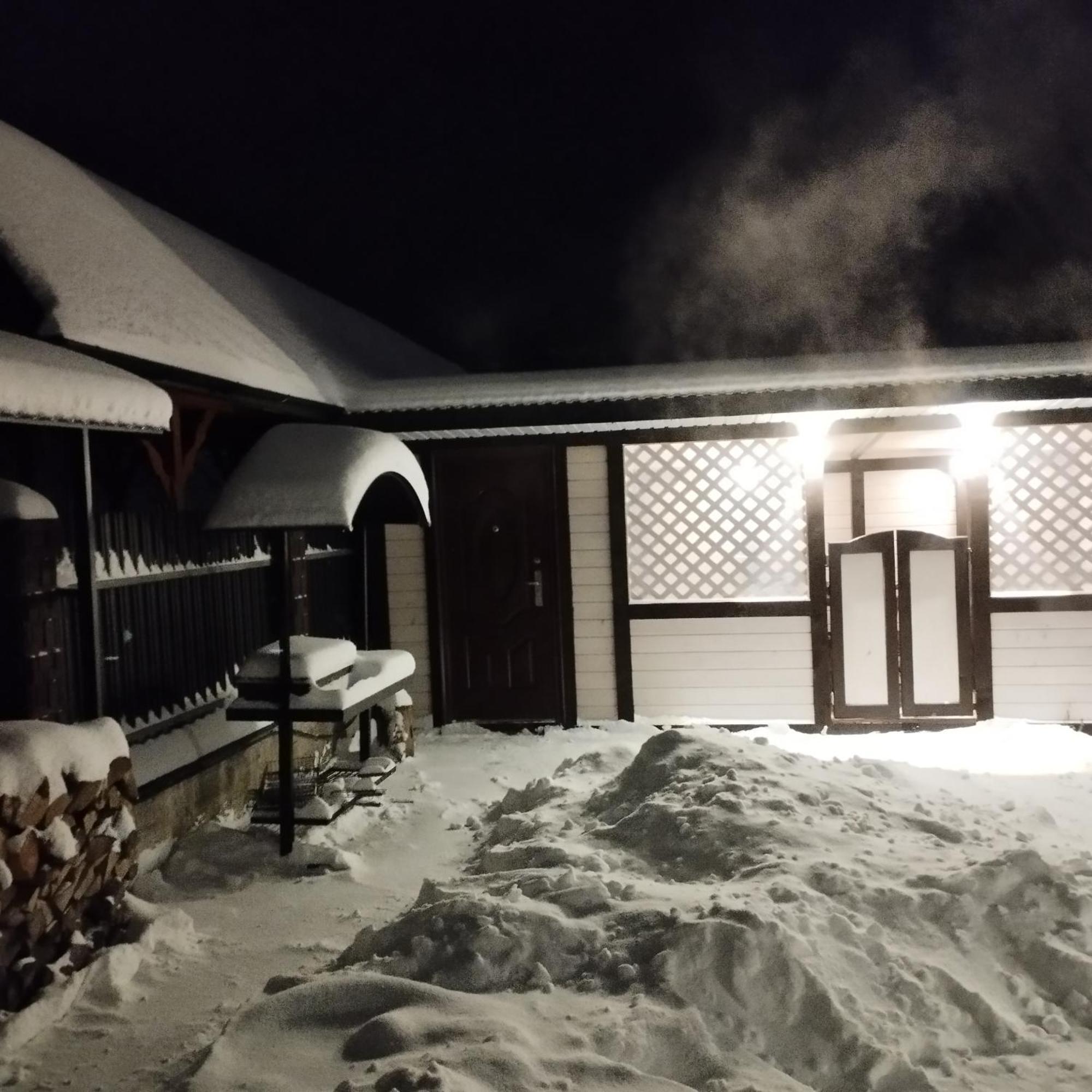 Перлина Карпат Apartment Skhidnytsia ภายนอก รูปภาพ